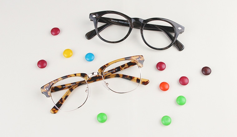 black glasses, cateye glasses, tortoise glasses