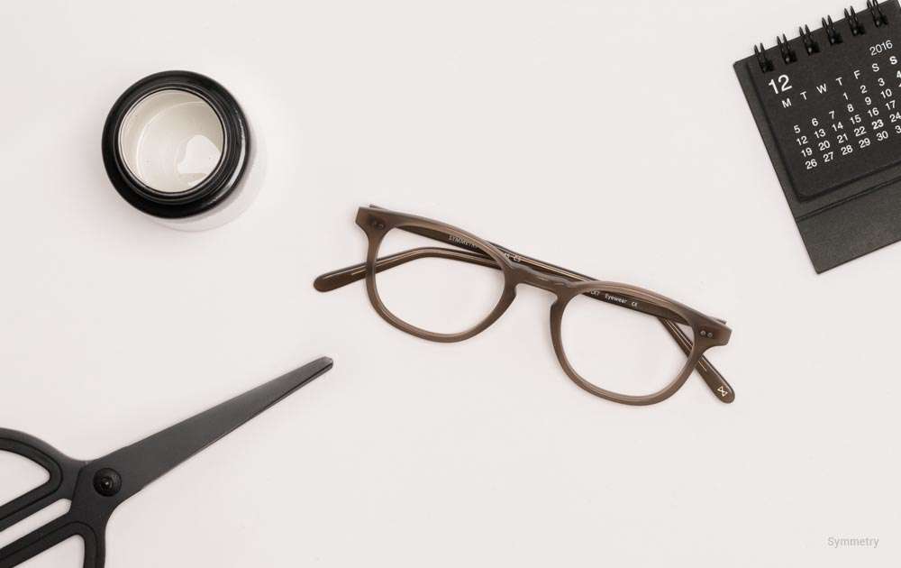 What Are Glasses Lenses Made Of? Blog Eyebuydirect