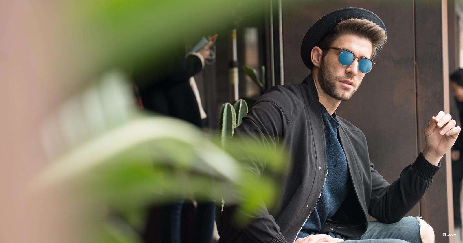 Blue mirrored 2025 sunglasses mens