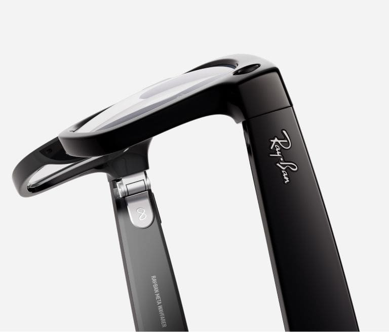 Seamlessly connect while on the go