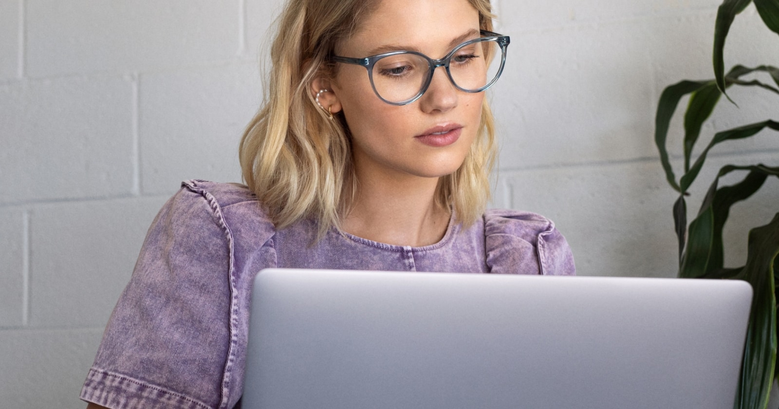 A Guide To How Astigmatism Lights Look | Blog | Eyebuydirect