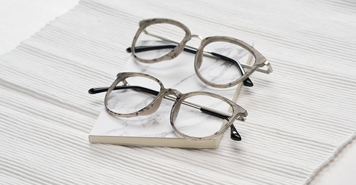 Smooth Eyeglass Cleaning Cloth - Clean Eyeglasses - Walter Drake
