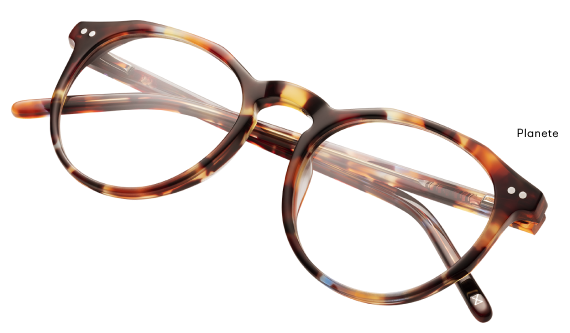 Shapes and colors for classic eyewear