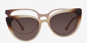 Avenida Clip-On Clear Brown  Plastique Montures de lunettes de vue d'EyeBuyDirect, Vue de Face