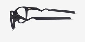 Oakley Cerebral Noir Éco-responsable Montures de lunettes de vue d'EyeBuyDirect, Vue de Côté