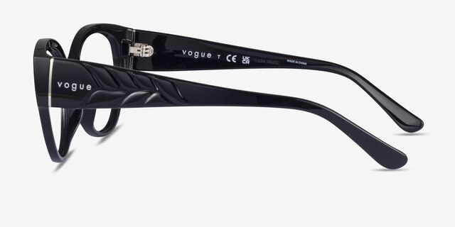 Vogue Eyewear VO5482 Noir PlastiqueMontures de lunettes de vue d'EyeBuyDirect, Vue de Côté