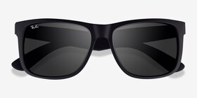 Ray-Ban Justin Matte Black Plastique Soleil de Lunette de vue d'EyeBuyDirect, Vue Rapprochée
