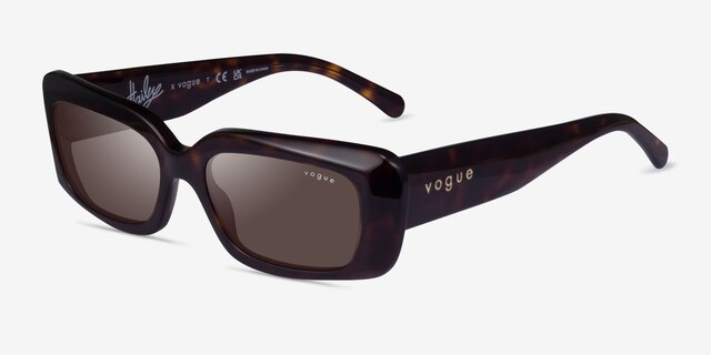 Vogue Eyewear VO5440S Écaille Noire AcétateSoleil de Lunette de vue d'EyeBuyDirect, Vue d'Angle