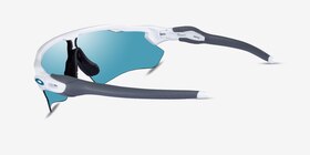 Oakley Radar Ev Matte Gray Smoke Plastique Soleil de Lunette de vue d'EyeBuyDirect, Vue de Côté
