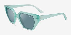 Vogue Eyewear VO5376S Vert Plastique Soleil de Lunette de vue d'EyeBuyDirect, Vue d'Angle