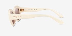 Vogue Eyewear VO5659SU Full Ivory Acétate Soleil de Lunette de vue d'EyeBuyDirect, Vue de Côté