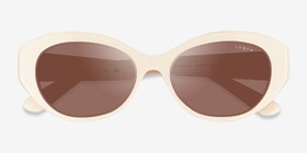 Vogue Eyewear VO5659SU Full Ivory Acétate Soleil de Lunette de vue d'EyeBuyDirect, Vue Rapprochée