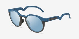 Oakley OO9242A HSTN Matte Balsam  Éco-responsable Soleil de Lunette de vue d'EyeBuyDirect, Vue d'Angle