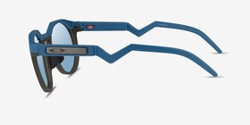 Oakley OO9242A HSTN Matte Balsam  Éco-responsable Soleil de Lunette de vue d'EyeBuyDirect, Vue de Côté