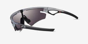 Oakley Sphaera Matte Clear Plastique Soleil de Lunette de vue d'EyeBuyDirect, Vue de Côté