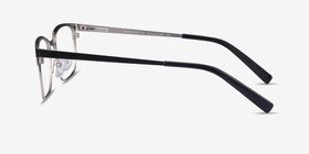 Manchester Black Silver Métal Montures de lunettes de vue d'EyeBuyDirect, Vue de Côté