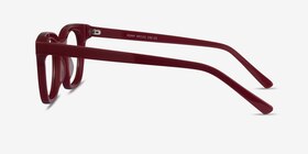 Romy Burgundy Acétate Montures de lunettes de vue d'EyeBuyDirect, Vue de Côté