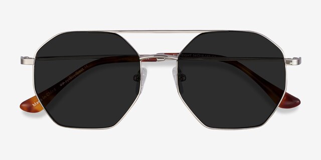 Sun Eight Argenté MétalSoleil de Lunette de vue d'EyeBuyDirect, Vue Rapprochée