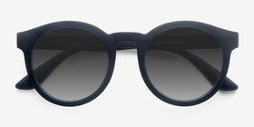 Oasis Matte Navy Plastique Soleil de Lunette de vue d'EyeBuyDirect, Vue Rapprochée