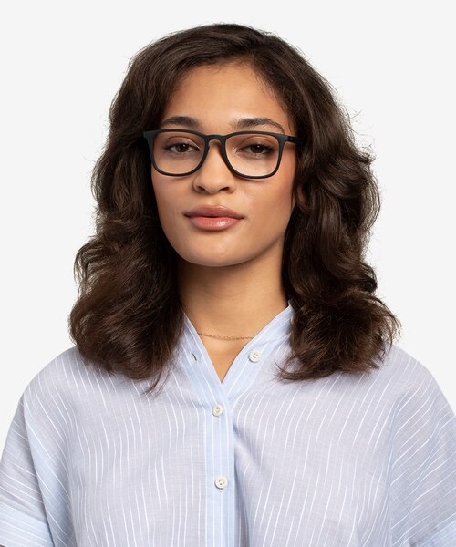 Ray-Ban RB7074 Noir PlastiqueMontures de lunettes de vue pour Femmes d'EyeBuyDirect