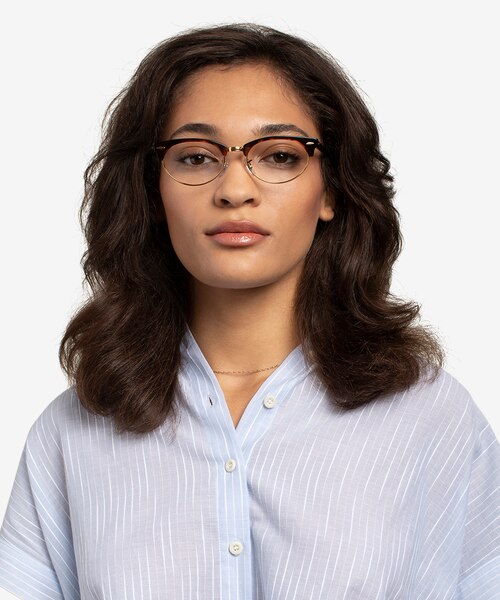 Ray-Ban Clubmaster Oval Tortoise & Gold AcétateMontures de lunettes de vue pour Femmes d'EyeBuyDirect