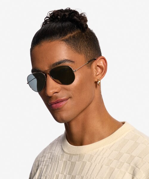 Ray-Ban RB3025 Aviator Silver MetalSunglass Frames for Men from EyeBuyDirect