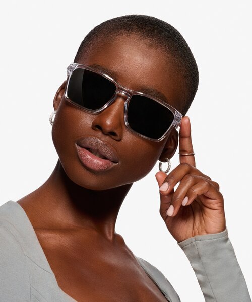 Oakley Sylas Polished Clear PlastiqueSoleil de Lunette de vue pour Femmes d'EyeBuyDirect