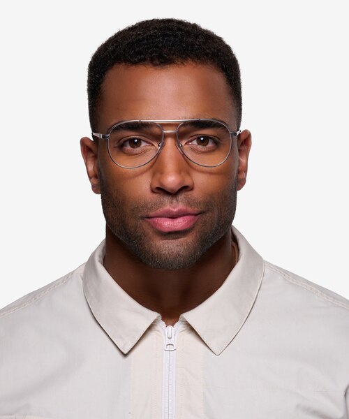 Discover Matte Silver MétalMontures de lunettes de vue pour Hommes d'EyeBuyDirect