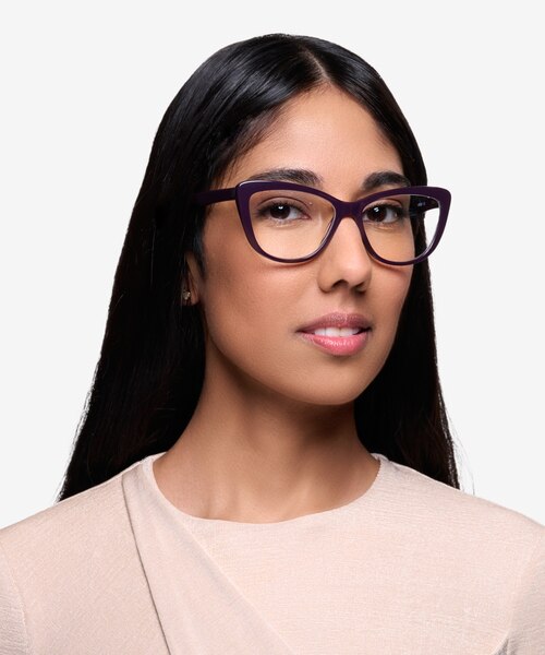 Cat-eye eyeglasses