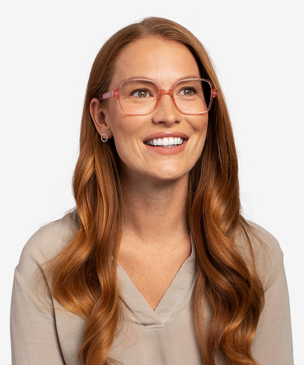nude women in glasses 