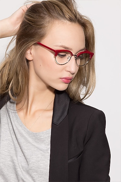 Lunettes forme oeil-de-chat