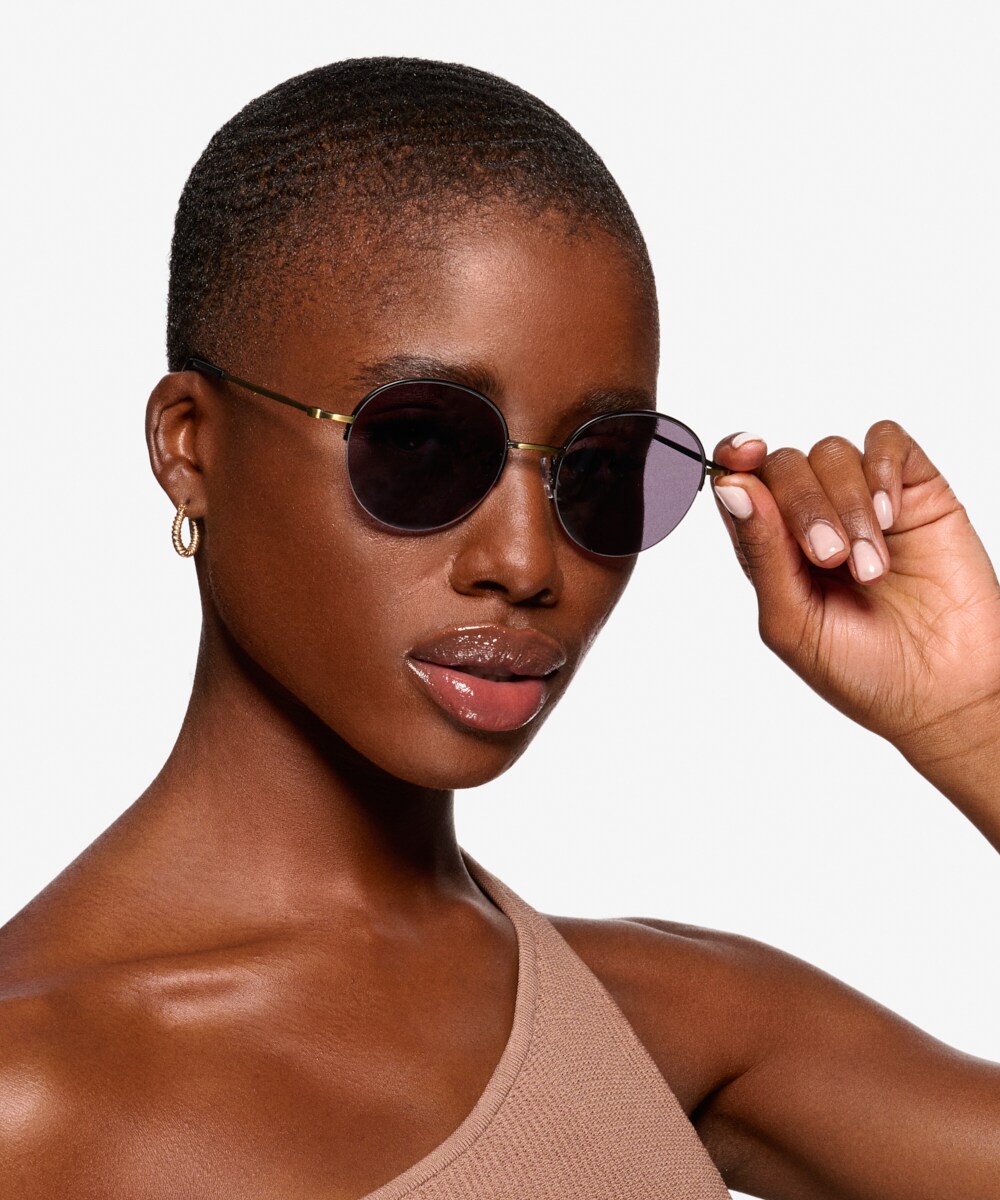 Tracy Round Sunglasses in Black Frame by LINDA FARROW – LINDA FARROW (U.S.)