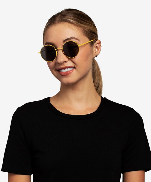 Sun Synapse Jaune MétalSoleil de Lunette de vue pour Femmes d'EyeBuyDirect