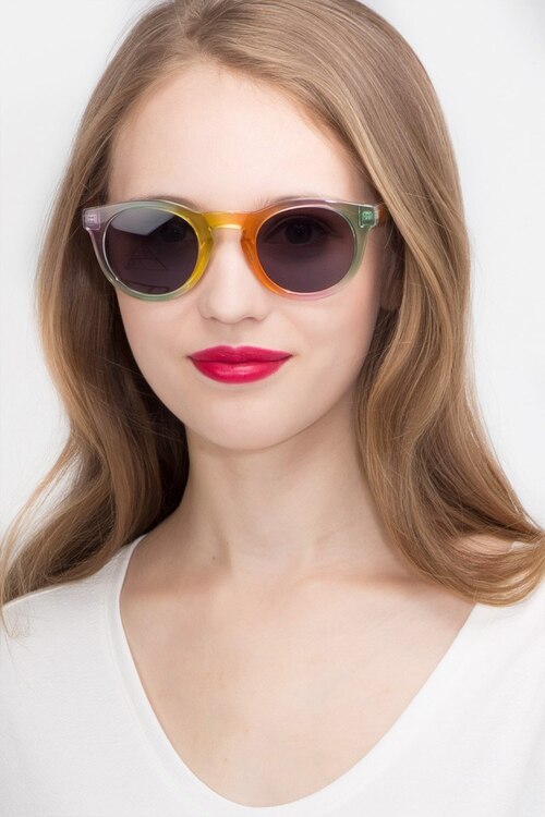 Sunset Yellow PlastiqueSoleil de Lunette de vue pour Femmes d'EyeBuyDirect
