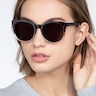 Queen Brown Striped AcétateSoleil de Lunette de vue pour Femmes d'EyeBuyDirect
