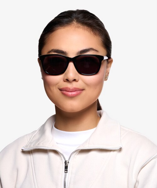 Borneo Noir AcétateSoleil de Lunette de vue pour Femmes d'EyeBuyDirect