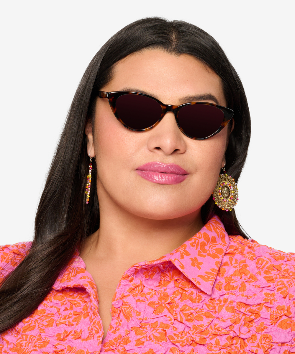 Jolie Cat Eye Tortoise Frame Sunglasses For Women Eyebuydirect Canada