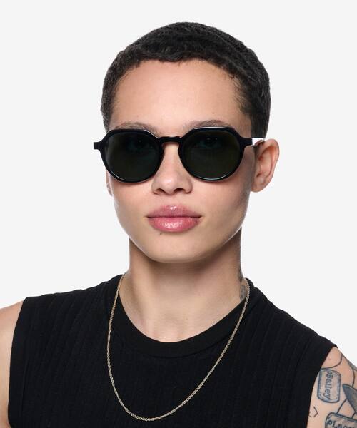 Black Newleaf -  Plastic Sunglasses