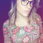 Paulina - Dark Red - rectangle - plastic