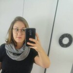 Josiane A. - Black - round - metal