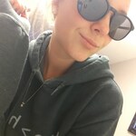 Amber H. - Black - round - plastic