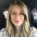 Lana L. - Golden - oval - metal