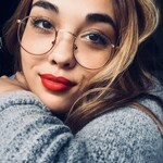 Valerie L M. - Brown Golden - round - metal