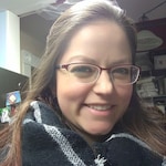 Lynde S. - Red - rectangle - metal