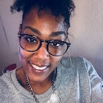 Tyeshia J. - Blue Floral - round - plastic-metal