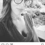 Kayla Jo - Red/Floral - round - plastic