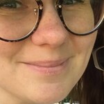 Erin G. - Red/Floral - round - plastic