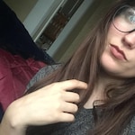 Samantha G. - Floral - round - plastic