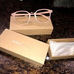 Erika C. - Sand - square - plastic-metal