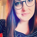 Cassandra M. - Black - round - plastic